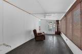 5224 Pineland Avenue - Photo 12
