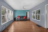 5224 Pineland Avenue - Photo 16