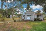 5224 Pineland Avenue - Photo 4