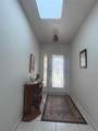 31 Lake Fairgreen Circle - Photo 18