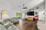 1023 Gage Avenue - Photo 7
