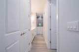 2820 Isles Way - Photo 21