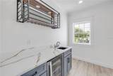 511 Yupon Street - Photo 14