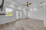 511 Yupon Street - Photo 15
