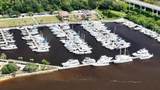 102 Yacht Harbor Drive - Photo 35