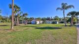 11 Swan Avenue - Photo 5