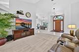 923 Club House Boulevard - Photo 9