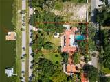 636 Riverside Drive - Photo 3