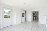 5202 Riverside Drive - Photo 23