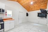 5202 Riverside Drive - Photo 99