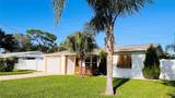 527 Peninsula Avenue - Photo 1