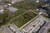 E. 10th Street Countrymen Court. - Photo 11