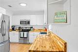 2549 Clarendon Avenue - Photo 3
