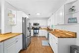 2549 Clarendon Avenue - Photo 32