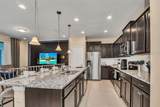 2407 Dubai Street - Photo 3