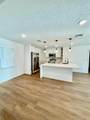 404 St Johns Lane - Photo 2