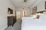 14501 Grove Resort Avenue - Photo 18