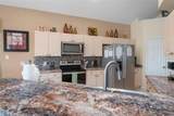 8016 King Palm Circle - Photo 14