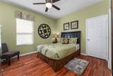8016 King Palm Circle - Photo 33