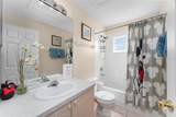 8016 King Palm Circle - Photo 41
