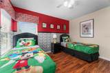 8016 King Palm Circle - Photo 44
