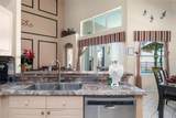 8016 King Palm Circle - Photo 8