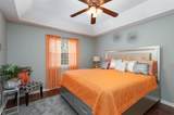 2090 Lakebreeze Way - Photo 19