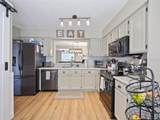 537 Shadow Glenn Place - Photo 12