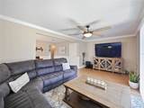 537 Shadow Glenn Place - Photo 18