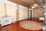 2037 Apricot Dr - Photo 29