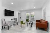 412 Harwood Street - Photo 4
