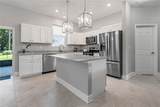 370 Routh Avenue - Photo 2