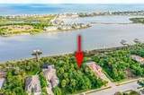 181 Riverwalk Drive - Photo 2