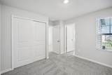 7589 Momentum Parkway - Photo 19