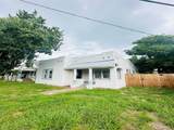 309 Maple Avenue - Photo 1