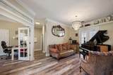 412 Courtlea Oaks Boulevard - Photo 8