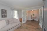 209 Sweetwater Creek Drive - Photo 10
