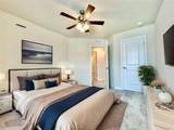 4652 Sparkling Shell Avenue - Photo 14