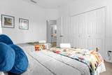 217 Holborn Loop - Photo 17