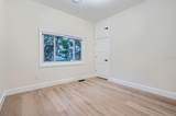 734 Mills Avenue - Photo 20