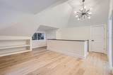734 Mills Avenue - Photo 28