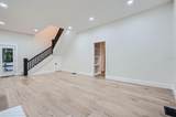 734 Mills Avenue - Photo 8