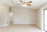 1135 Doncaster Court - Photo 3