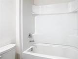 2222 Elmsford Point - Photo 20