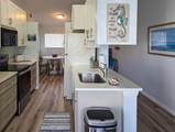 522 Beach Park Lane - Photo 18