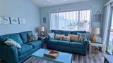 522 Beach Park Lane - Photo 5