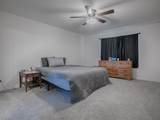 911 Avenal - Photo 26