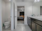 911 Avenal - Photo 31