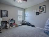 911 Avenal - Photo 38