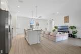643 Flynn Street - Photo 8
